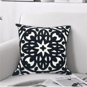 Decorative pillow throws set of 2